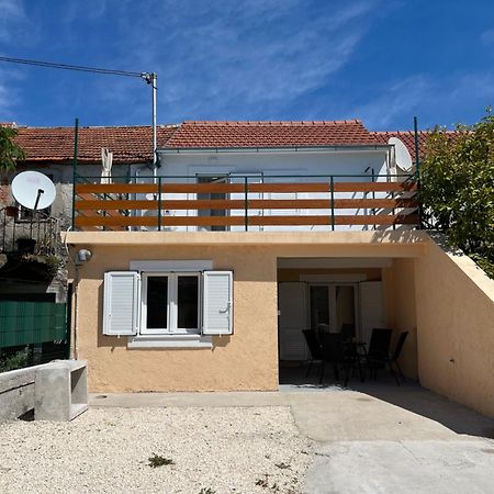 Vila The Nook Bilice Exteriér fotografie